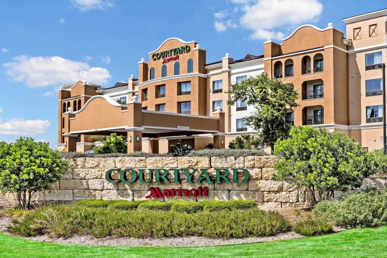 Courtyard By Marriott San Antonio Seaworld/Westover Hills Exterior photo