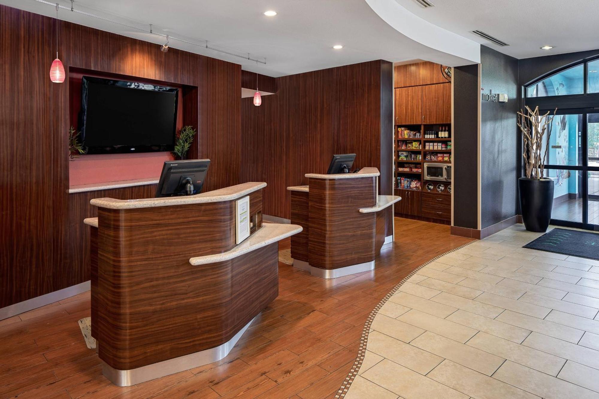 Courtyard By Marriott San Antonio Seaworld/Westover Hills Exterior photo